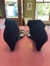 Load image into Gallery viewer, Pre-Loved Emerson Black Sandal Size 42