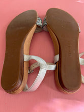 Load image into Gallery viewer, Pre-Loved Frankie4 Saving Sole sparkle