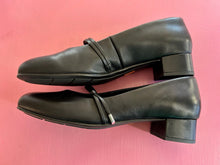 Load image into Gallery viewer, Pre-loved Hush Puppies Tigra Black