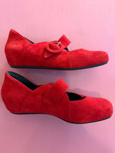 Load image into Gallery viewer, Pre-Loved Ziera Rascal