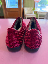 Load image into Gallery viewer, Pre-Loved Ziera Fliss Red