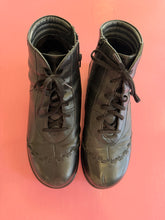 Load image into Gallery viewer, Pre-Loved Ziera Neonne