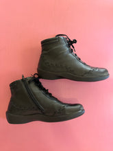 Load image into Gallery viewer, Pre-Loved Ziera Neonne