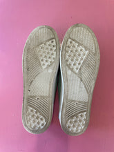 Load image into Gallery viewer, Pre-Loved Clothing Company Green Sneakers Size AU11