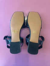 Load image into Gallery viewer, Pre-Loved Top End Kobla