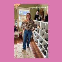 Load image into Gallery viewer, Hinako Bromlee Gold