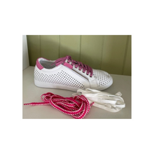 Load image into Gallery viewer, Rilassare Temple White Fuchsia

