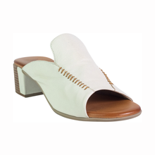 Load image into Gallery viewer, Hinako Dobby Off White
