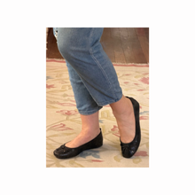 Load image into Gallery viewer, D&amp;J Bootsy Black
