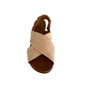 Rilassare Bryney Swan Tan