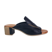 Load image into Gallery viewer, Hinako Dobby Black
