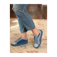 Load image into Gallery viewer, D&amp;J Laroche Denim
