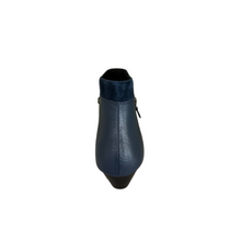 Load image into Gallery viewer, Ziera Conrado Navy
