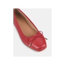 Load image into Gallery viewer, Hush Puppies Kettle Red
