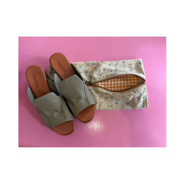 Samade By Sam Green Orange Shoe Bag