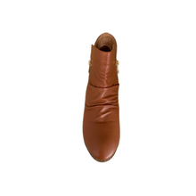Load image into Gallery viewer, Step on Air Leafy Tan
