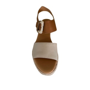 D&J Signy Almond