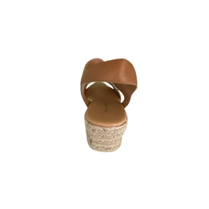 D&J Signy Almond