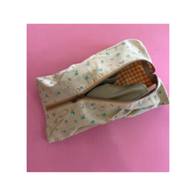 Load image into Gallery viewer, Samade By Sam Green Orange Shoe Bag
