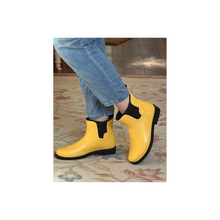 Load image into Gallery viewer, Hush Puppies Stormi Sunflower
