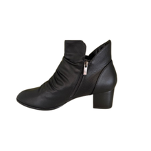 Load image into Gallery viewer, Step on Air Leafy Black
