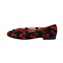 Load image into Gallery viewer, Top End Mellasy Black &amp; Cherries
