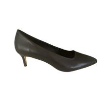 Load image into Gallery viewer, Top End Calla Black
