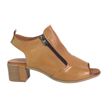 Load image into Gallery viewer, Hinako Dream Tan
