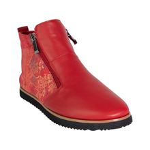 Load image into Gallery viewer, Hinako Savannah Red Flower
