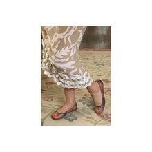 Load image into Gallery viewer, D&amp;J Belin Autumn Multi
