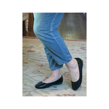 Load image into Gallery viewer, Hush Puppies Blythe Black
