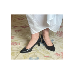 Supersoft Mesmerize Black