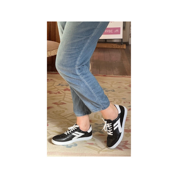 Rilassare Freya Melbourne