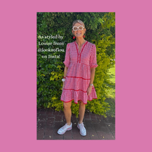 Load image into Gallery viewer, D&amp;J Eammes Cherry
