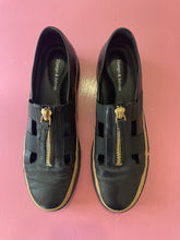 Load image into Gallery viewer, Pre-Loved D&amp;J Teni
