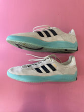 Load image into Gallery viewer, Pre-Loved Addidas PUIG Sneaker
