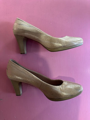 Pe-Loved Supersoft Serena Size AU12