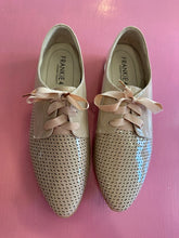 Load image into Gallery viewer, Pre-Loved Frankie4 Beth Size AU12
