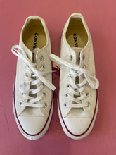 Load image into Gallery viewer, Pre-Loved Converse All Star White
