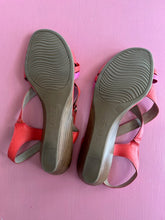 Load image into Gallery viewer, Pre-Loved Supersoft Cortina Size AU12C
