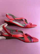 Load image into Gallery viewer, Pre-Loved Supersoft Cortina Size AU12C

