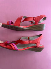 Load image into Gallery viewer, Pre-Loved Supersoft Cortina Size AU12C
