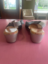 Load image into Gallery viewer, Pre-Loved Zeta Wedge
