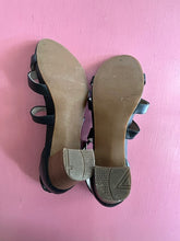 Load image into Gallery viewer, Pre-Loved Frankie4 Amie Black Size AU11

