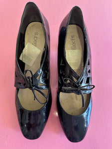Pre-Loved Supersoft Winslett Size AU11.5