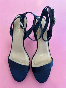 Pre-Loved City Chic Adore Size 43/AU12