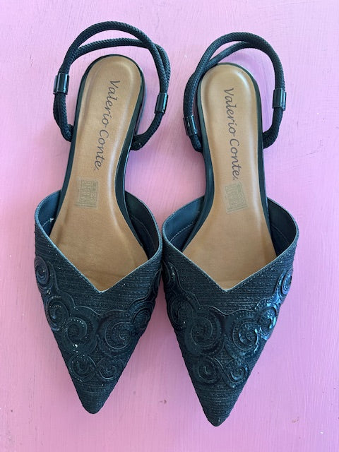Pre-Loved Valerio Conte Iris Black Size 43/AU10.5