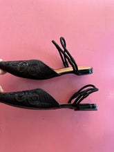 Load image into Gallery viewer, Pre-Loved Valerio Conte Iris Black Size 43/AU10.5
