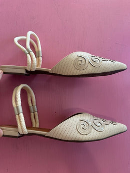 Pre-Loved Valerio Conte Iris Cream Size 43/AU10.5