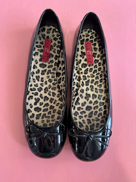 Pre-Loved Pleaser Anna Flats Size US14